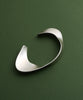 【予約】【loni】Letterring Leaf Plate Bangle
