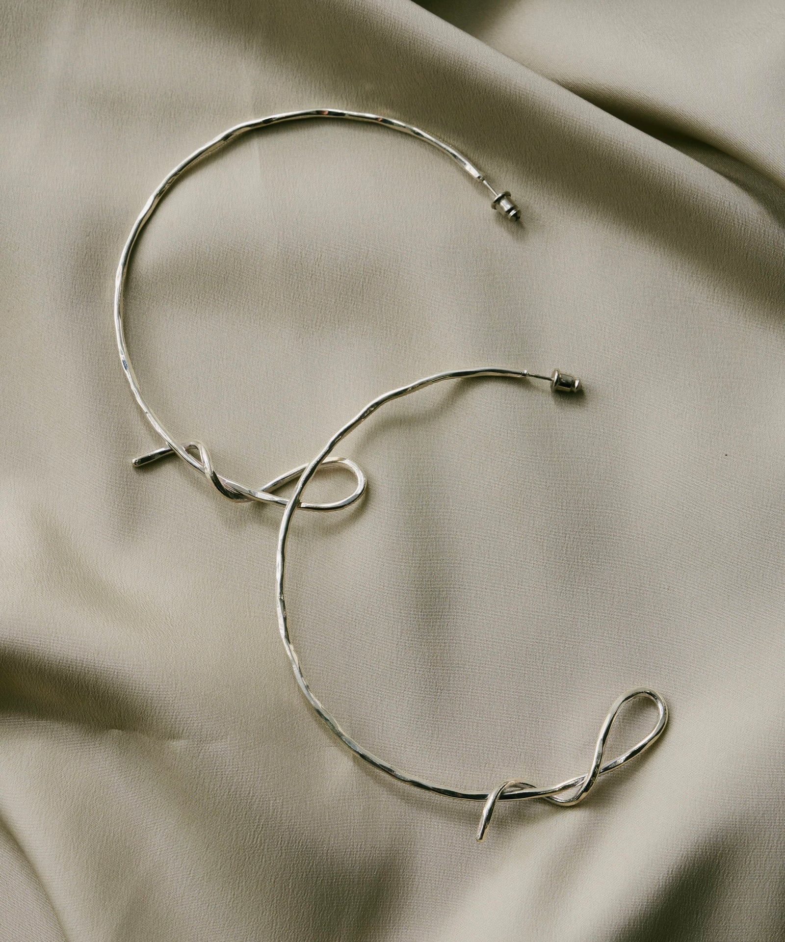 loni】Spiral Needle Pierce/スパイラルニードルフープピアス
