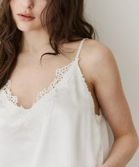 【予約開始待ち】レースモチーフマットサテンキャミ