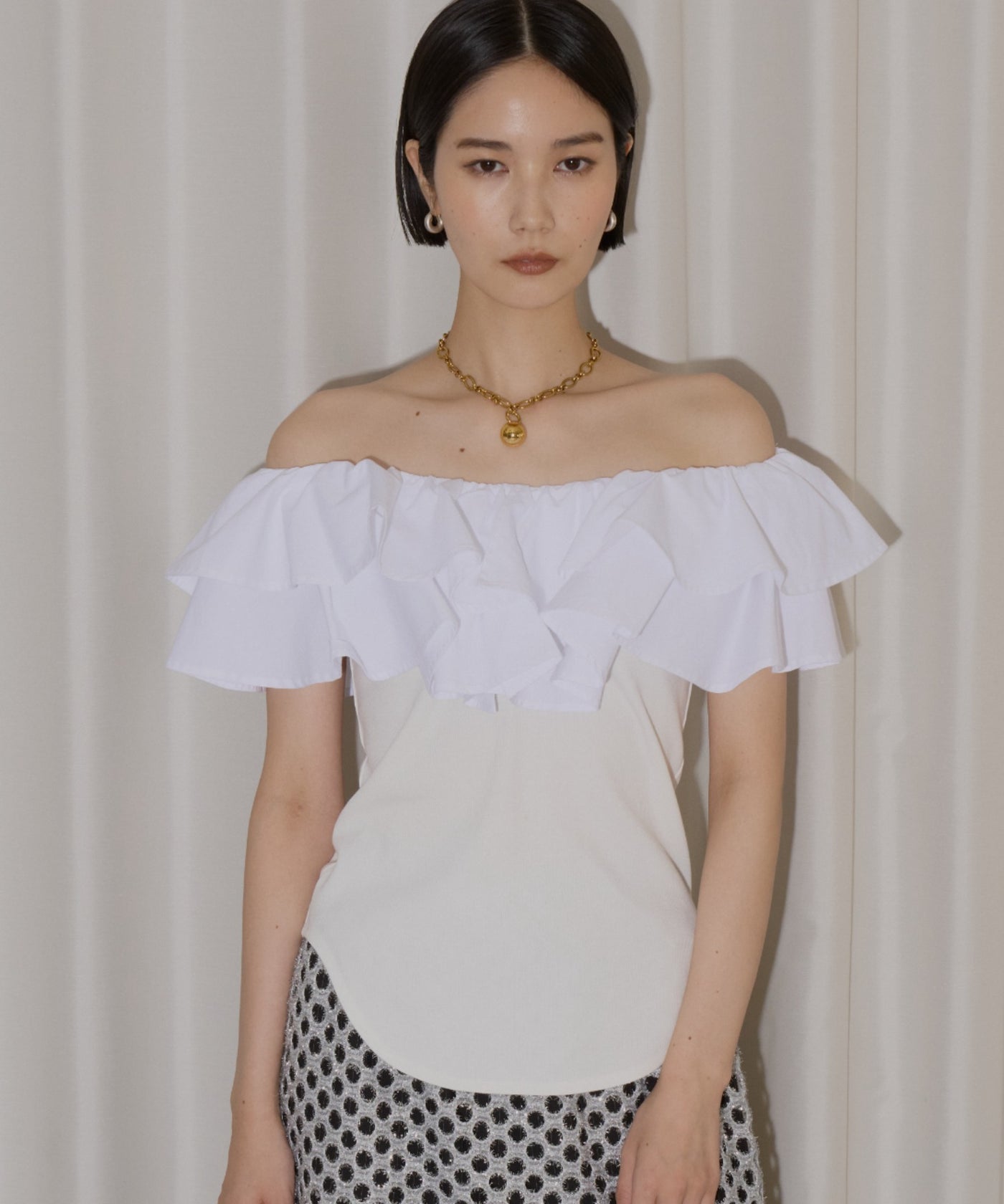 yae】2way frills top /2wayフリルトップ – LA BELLE ETUDE online store