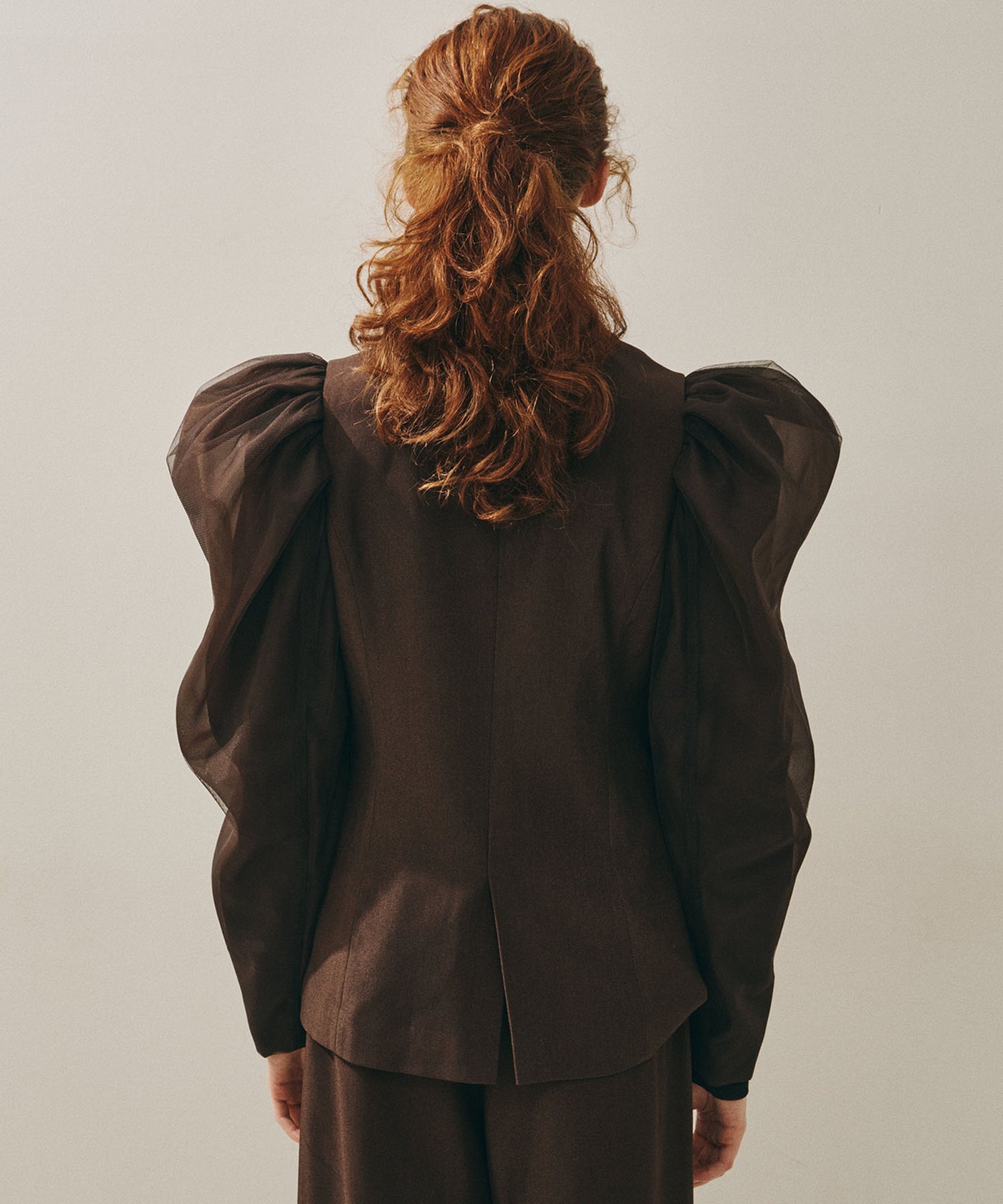 J1U by LA BELLE ETUDE パワーパフショルダージャケット J1U by LA BELLE ETUDE】パワーパフショルダージャケット – LA BELLE