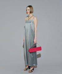 【yae】Side slit satin one-piece