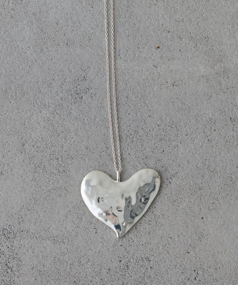 【予約】【loni】Big Heart Necklace