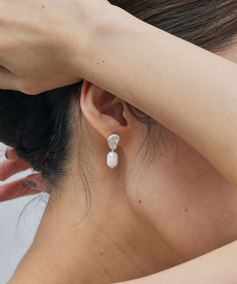 【loni】Silver925 Heart Pearl Pierce