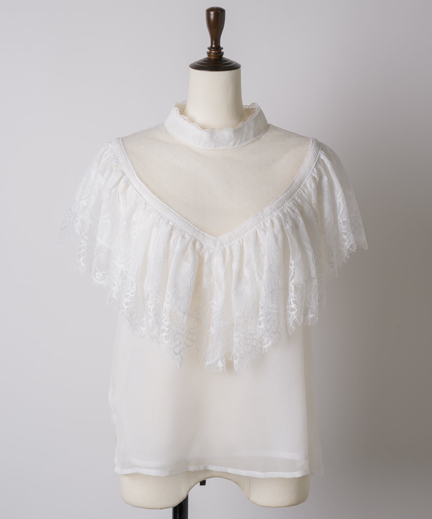 REVIVAL】【J1U by LA BELLE ETUDE】Vintage調レースデザイン