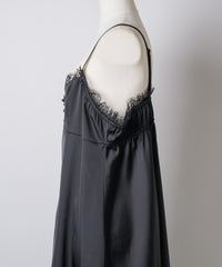 【予約】ボタンディテールサテンレースキャミチュニック