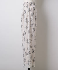 【予約】【room153】エンブロイダリーフラワーリラックスパンツ