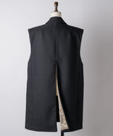 【yae】Back slit fastner gilet / バックスリットファスナージレ