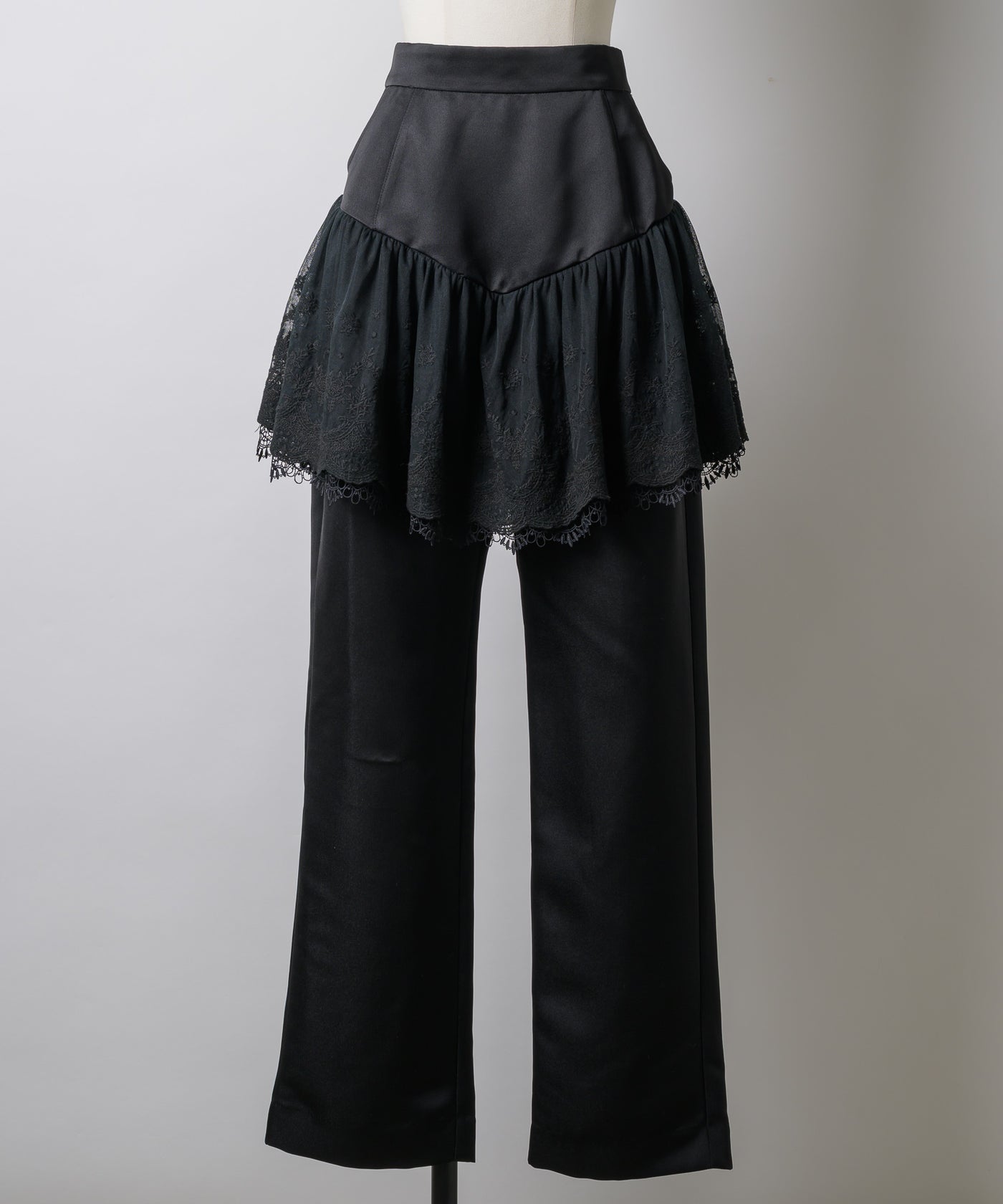 J1U by LA BELLE ETUDE】クラシカルレースドッキングパンツ – LA BELLE