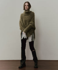 MIXフェザーヤーンボリュームタートルニット