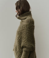 MIXフェザーヤーンボリュームタートルニット