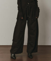 ボリュームカーブスウェットパンツ