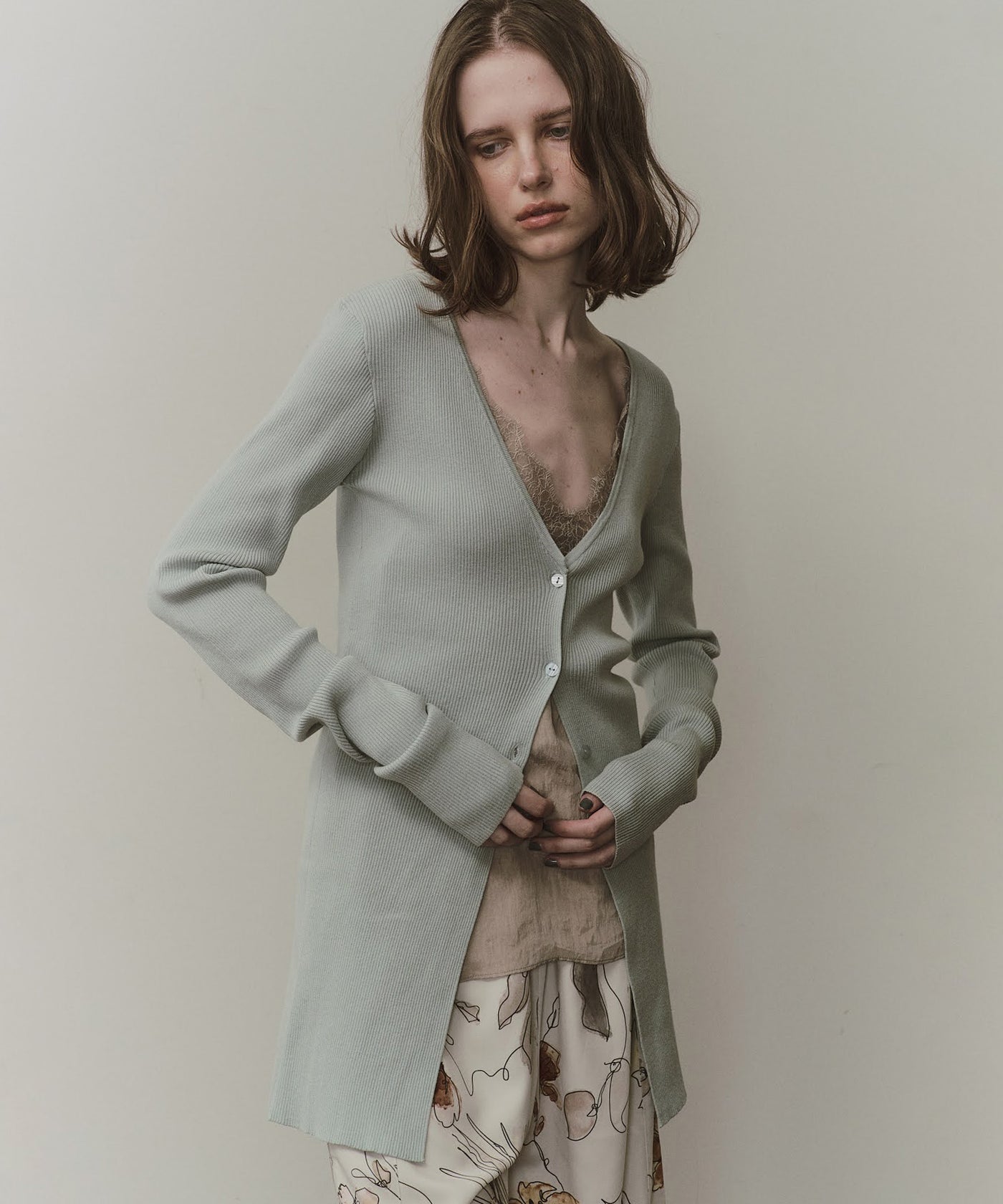 バックスリットリブカーディガン – LA BELLE ETUDE online store