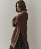 アシンメトリースリットニット