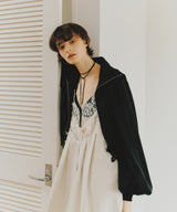 【予約開始待ち】【J1U by LA BELLE ETUDE】裾モチーフレースベロアパフスリーブブルゾン